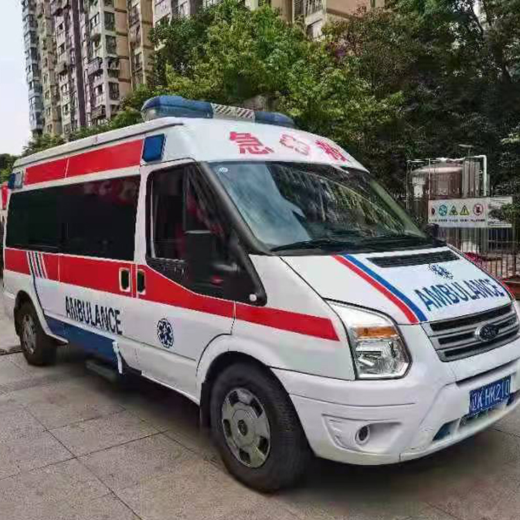 乳源长途救护车护送病人返乡